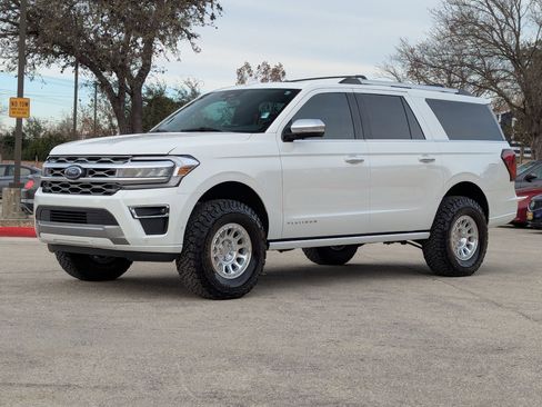 Used 2024 Ford Expedition Max Platinum image 8