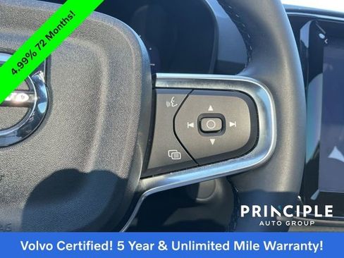Certified 2023 Volvo C40 Recharge Core image 18