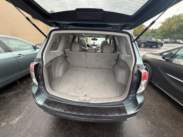 Used 2011 Subaru Forester 2.5X Limited w/ Popular Equipment Group 4B AWD/4WD image 7