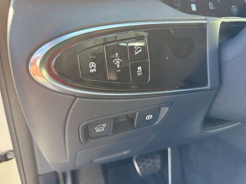 Used 2024 Genesis GV70 2.5T w/ Sport Prestige Package image 21