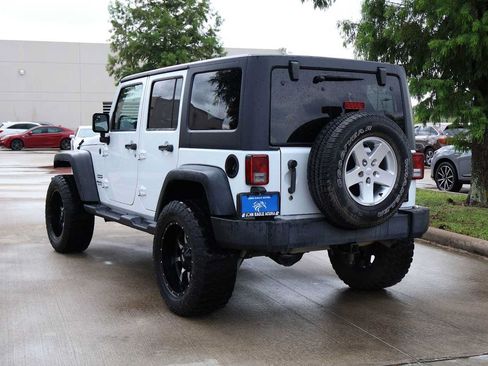 Used 2014 Jeep Wrangler Unlimited Sport w/ Quick Order Package 24S AWD/4WD image 4