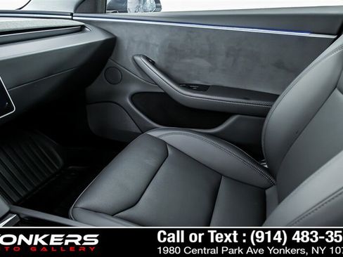 Used 2025 Tesla Model 3 Long Range AWD/4WD image 26