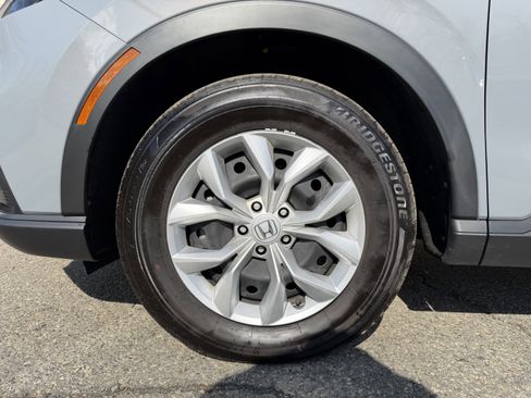 Used 2025 Honda CR-V LX image 7