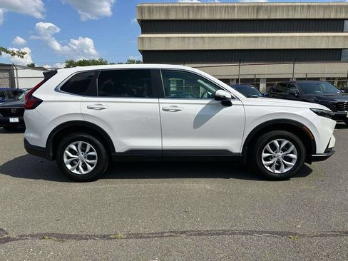 Certified 2025 Honda CR-V LX image 5