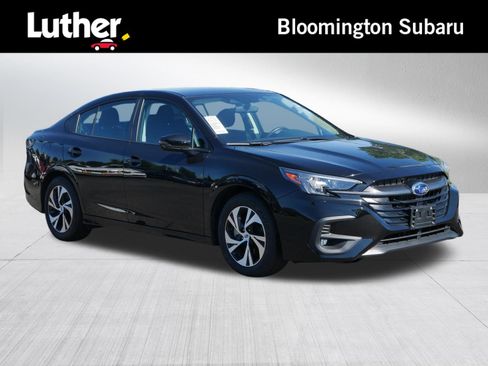 Certified 2025 Subaru Legacy Premium AWD/4WD image 1