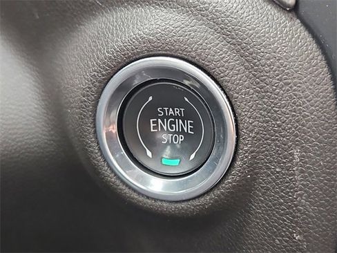 Used 2019 GMC Sierra 1500 Denali w/ Technology Package image 25