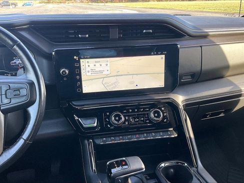 Used 2023 GMC Sierra 1500 AT4X w/ AT4X AEV Edition image 6