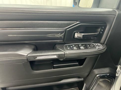 Used 2024 RAM 3500 Limited AWD/4WD image 17