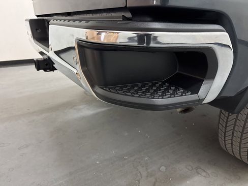 Used 2019 GMC Sierra 1500 SLT image 10