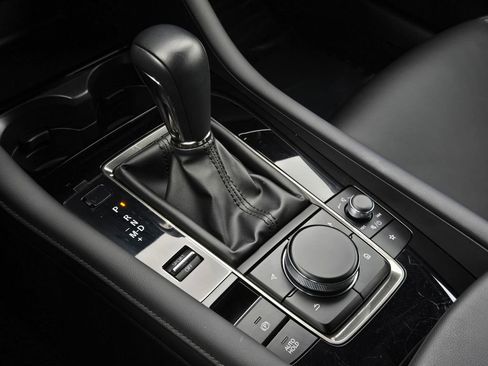 Used 2025 MAZDA MAZDA3 s FWD image 18