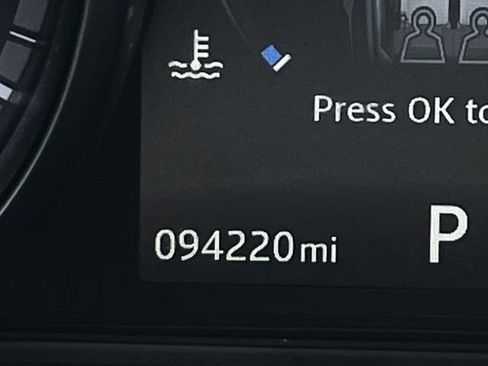 Used 2017 Land Rover Discovery HSE Luxury AWD/4WD image 24