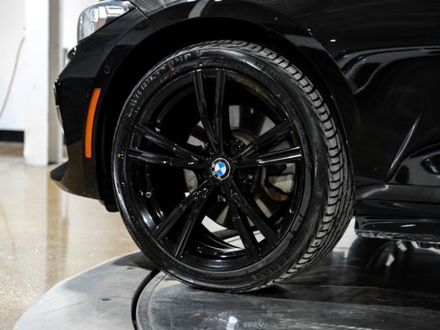 Used 2024 BMW 330i xDrive Sedan w/ Premium Package image 61