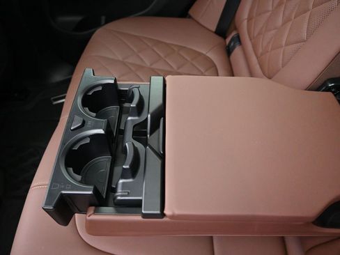 New 2026 BMW X5 xDrive50e w/ M Sport Package image 17