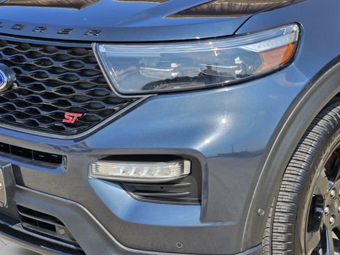 Used 2022 Ford Explorer ST w/ Equipment Group 401A AWD/4WD image 30