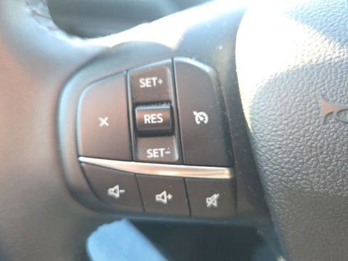 Used 2023 Ford Maverick Lariat w/ Lariat Luxury Package image 40