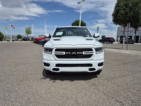 Used 2024 RAM 1500 Laramie AWD/4WD image 8