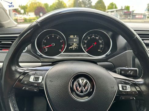 Used 2015 Volkswagen Jetta SE FWD image 20