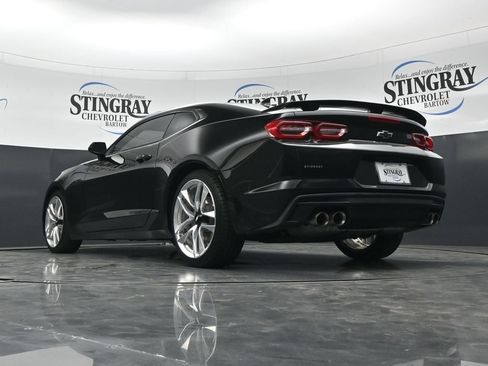 Used 2021 Chevrolet Camaro LT RWD image 33