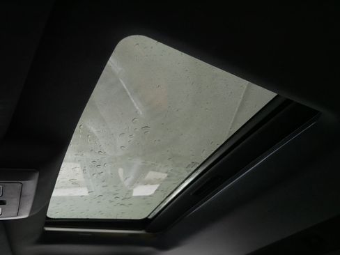 Used 2016 RAM 1500 Rebel w/ Luxury Group image 31