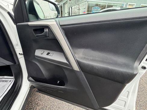 Used 2017 Toyota RAV4 LE image 16