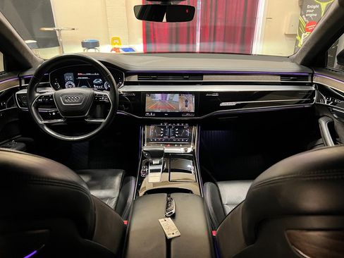 Used 2019 Audi A8 L 4.0T image 14