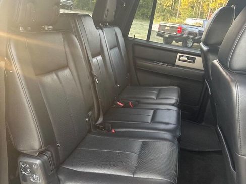Used 2015 Ford Expedition EL Limited w/ Equipment Group 301A image 25