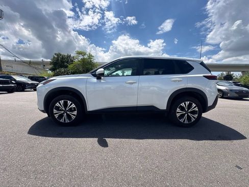 Used 2023 Nissan Rogue SV AWD/4WD image 6