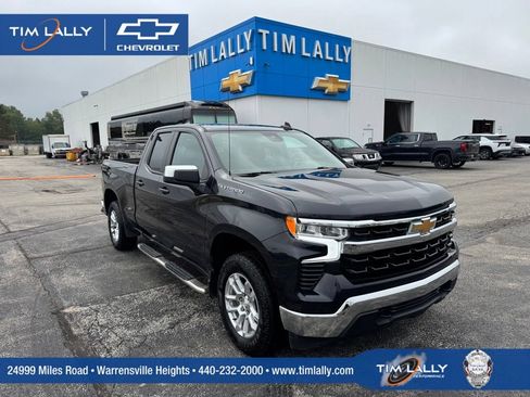 Used 2024 Chevrolet Silverado 1500 LT AWD/4WD image 1