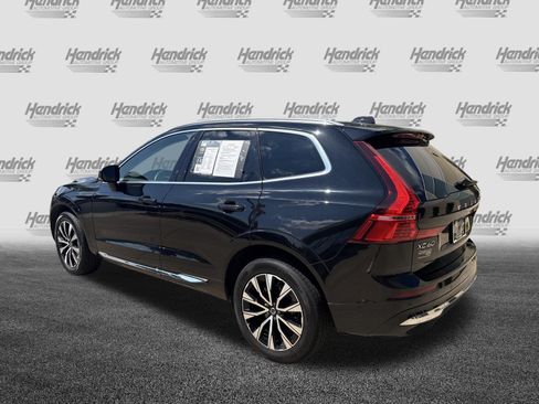 Used 2023 Volvo XC60 B5 Plus AWD/4WD image 8