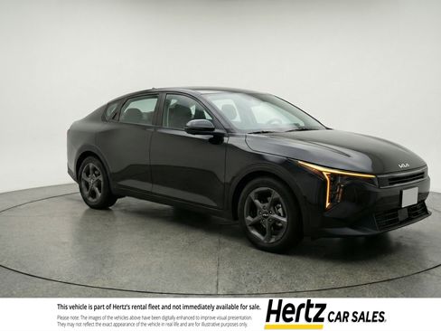 Used 2025 Kia K4 FWD image 1