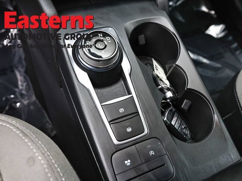Used 2022 Ford Escape SE w/ Convenience Package AWD/4WD image 13