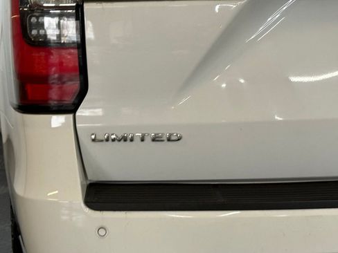 Certified 2021 Ford Expedition Max Limited image 23
