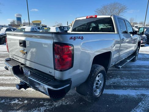 Used 2018 Chevrolet Silverado 2500 LT w/ LT Convenience Package image 7