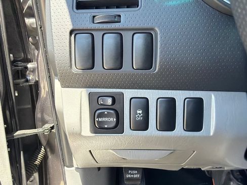 Used 2013 Toyota Tacoma 2WD Access Cab w/ Convenience Pkg image 16