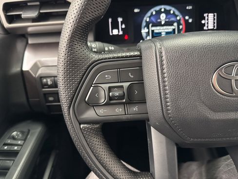 New 2026 Toyota Tacoma SR5 image 18