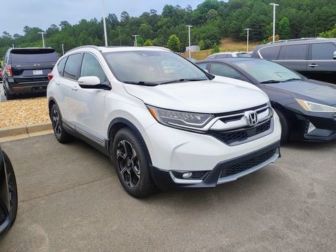 Used 2019 Honda CR-V Touring image 3