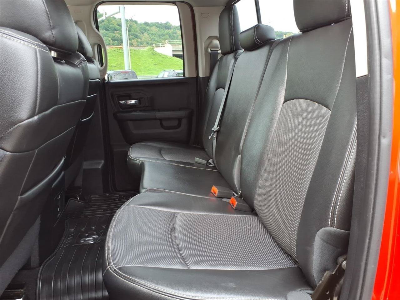 Used 2015 RAM 1500 Sport w/ Convenience Group AWD/4WD image 6