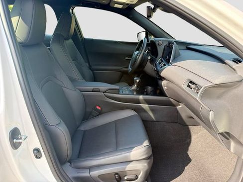 Used 2023 Lexus UX 250h FWD w/ Accessory Package (Z2) image 15
