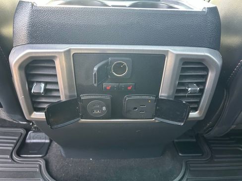 Used 2022 Ford F350 Platinum w/ FX4 Off-Road Package image 12