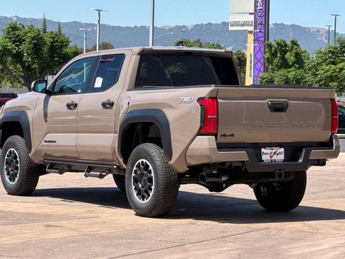 New 2026 Toyota Tacoma TRD Off-Road AWD/4WD image 6