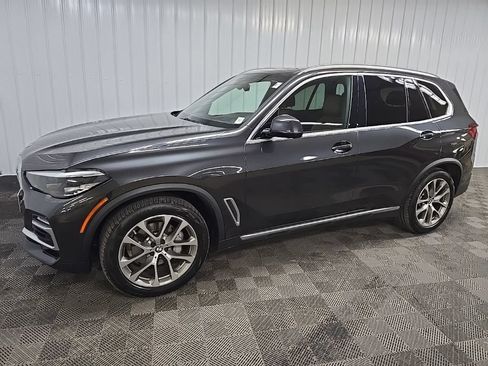 Used 2021 BMW X5 xDrive40i w/ Premium Package AWD/4WD image 6