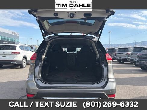 Used 2020 Nissan Rogue SV AWD/4WD image 9