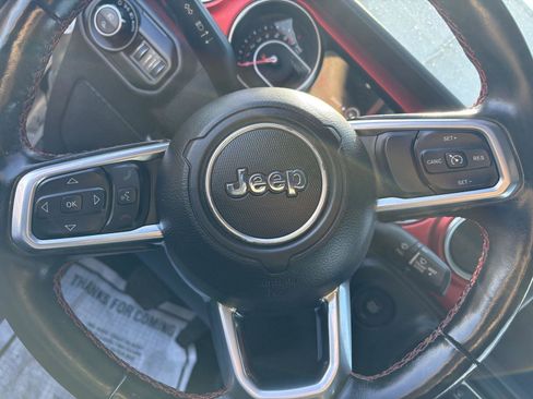 Used 2021 Jeep Gladiator Rubicon image 17