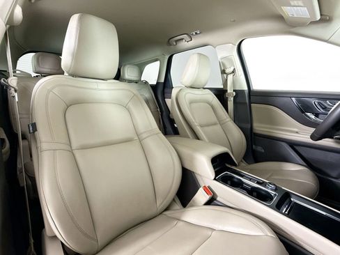 Used 2023 Lincoln Corsair FWD image 14