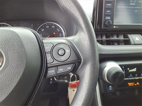 Certified 2021 Toyota RAV4 LE image 22
