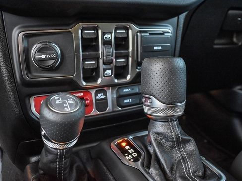 New 2026 Jeep Gladiator Mojave image 18