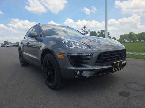 Used 2016 Porsche Macan S AWD/4WD image 1
