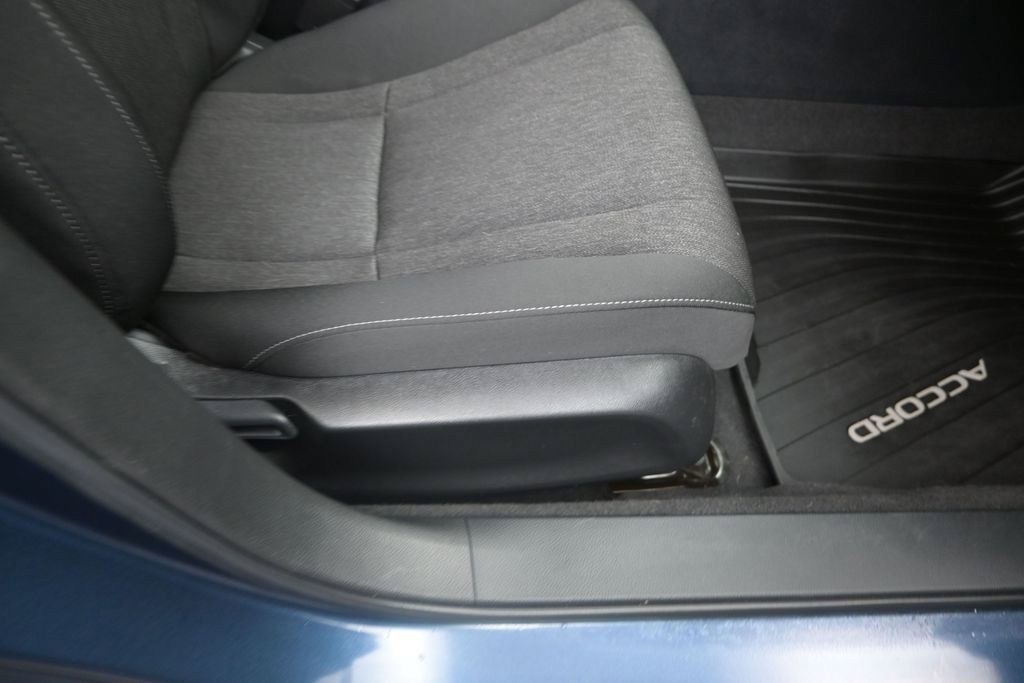 Certified 2024 Honda Accord EX image 11