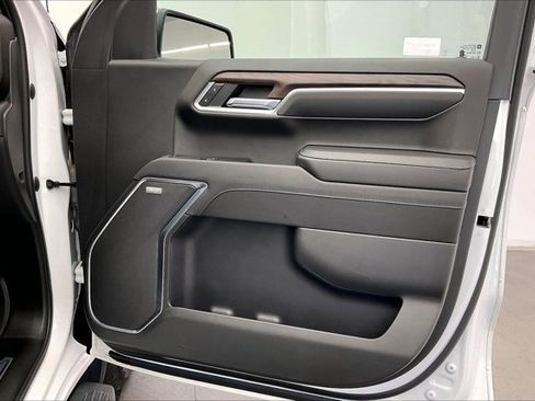 Used 2023 GMC Sierra 1500 SLT w/ SLT Premium Package image 26