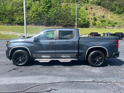 Used 2021 Chevrolet Silverado 1500 RST AWD/4WD image 2